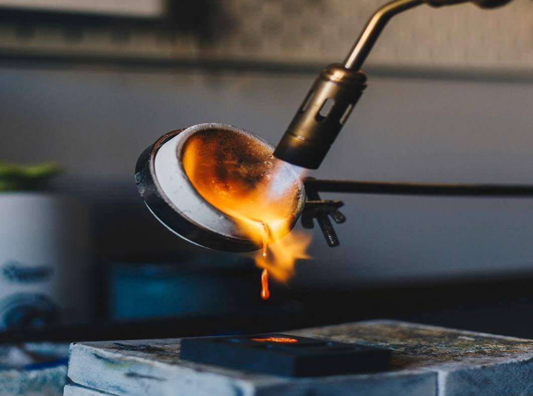 Comment faire fondre de l'Or ? Tout savoir sur la fonte d'Or | Abacor